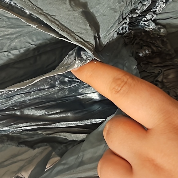 Two Maurices Blouses size XL Grey long sleeve with tie and sage green short lay - Picture 6 of 12